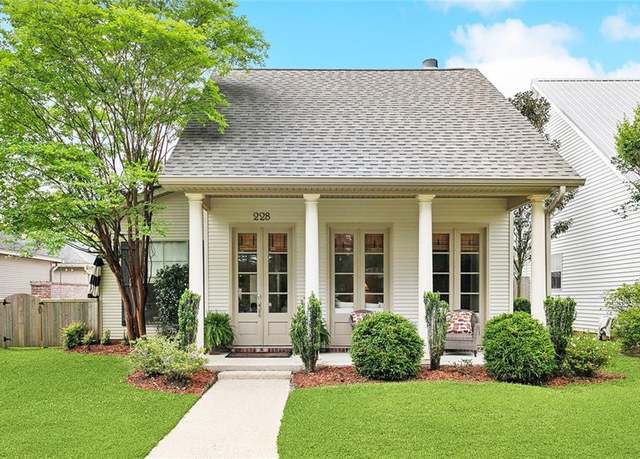 Property at 228 Shady  Pond Ln, Covington, LA 70435, 3 beds, 2 baths