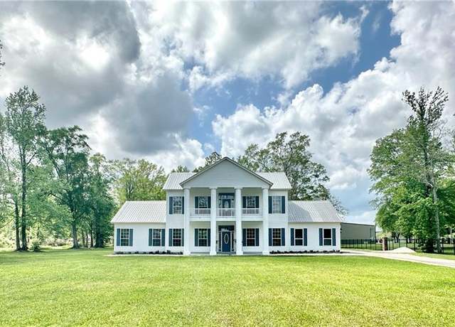 Property at 41531 Yokum Rd, Ponchatoula, LA 70454, 4 beds, 3 baths
