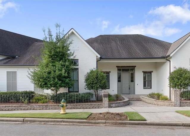 Property at 601 Bocage St, Covington, LA 70433, 3 beds, 3 baths