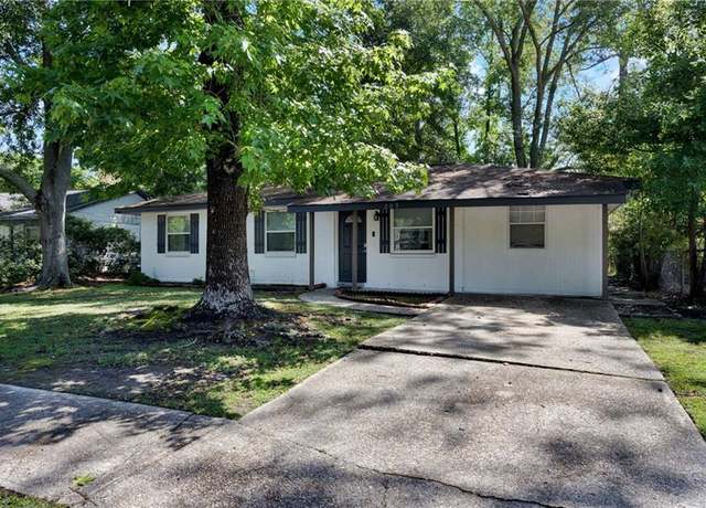 Property at 203 Oriole Dr, Slidell, LA 70458, 3 beds, 2 baths
