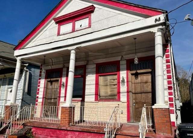 Property at 3429 31 Magnolia St, New Orleans, LA 70115, 6 beds, 2 baths