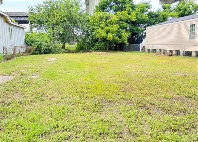 Property at 1331 Lawrence St, New Orleans, LA 70114