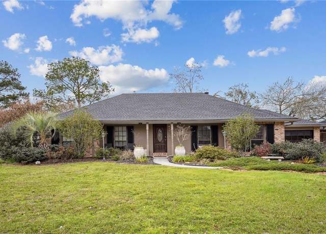 Property at 834 Cross Gates Blvd, Slidell, LA 70461, 4 beds, 2 baths