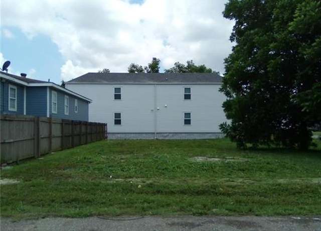 Property at 1900 Choctaw St, New Orleans, LA 70117