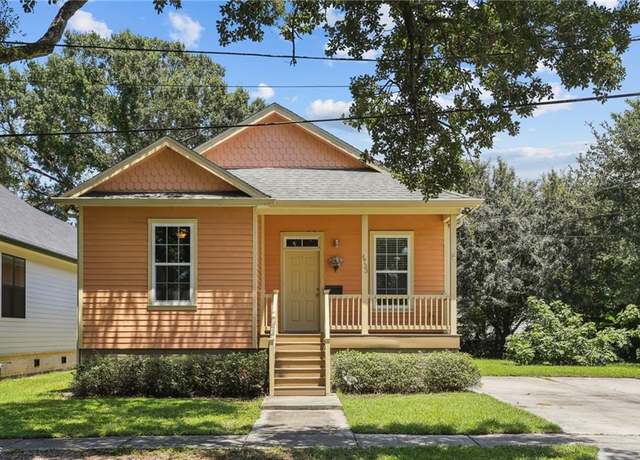Property at 4733 Overton Dr, New Orleans, LA 70122, 3 beds, 2 baths