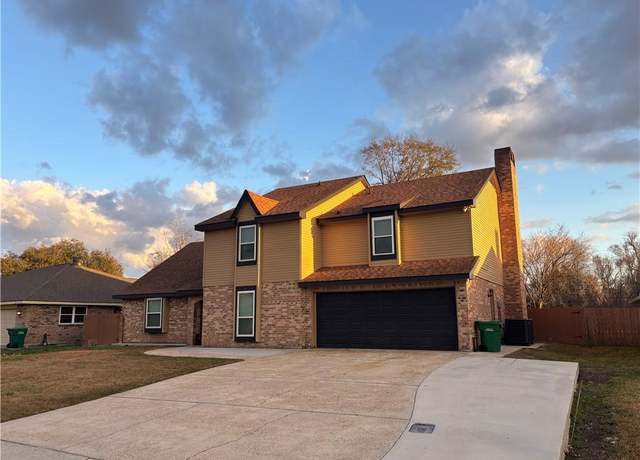 Property at 238 Somerset St, La Place, LA 70068, 4 beds, 3 baths