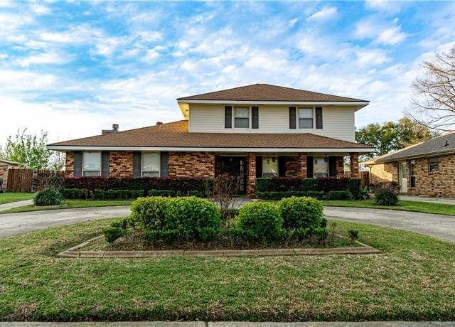 Property at 5872 W Louis Prima Dr, New Orleans, LA 70128, 4 beds, 2.5 baths