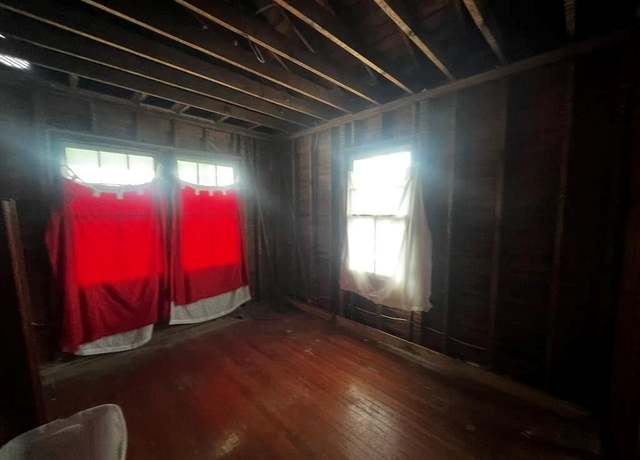 Property at 2531 Leonidas St, New Orleans, LA 70118, 4 beds, 2 baths