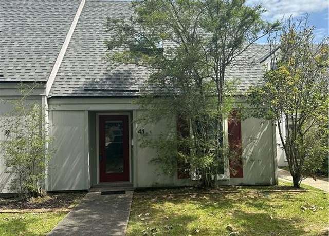 Property at 41 Hollycrest Blvd #41, Covington, LA 70434, 1 bed, 1.5 baths