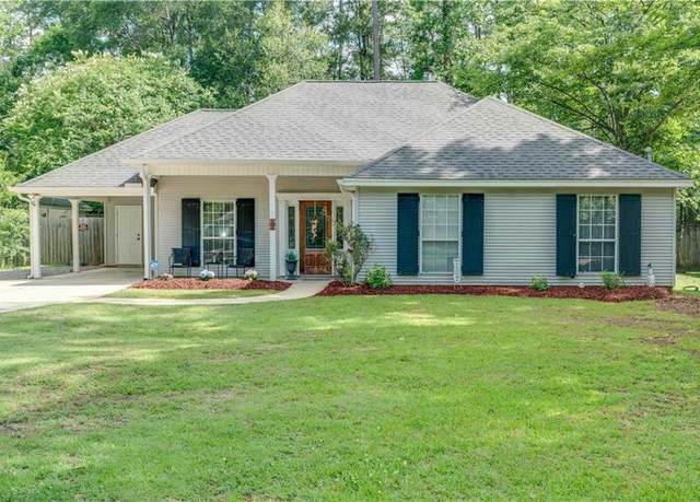 Property at 52 Hickory Dr, Covington, LA 70433, 3 beds, 2 baths