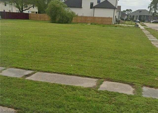Property at 3801 Jean Lafitte Pkwy, Chalmette, LA 70043