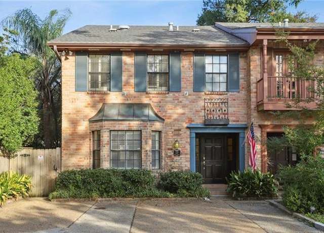 Property at 127 Lake Ave, Metairie, LA 70005, 4 beds, 3.5 baths