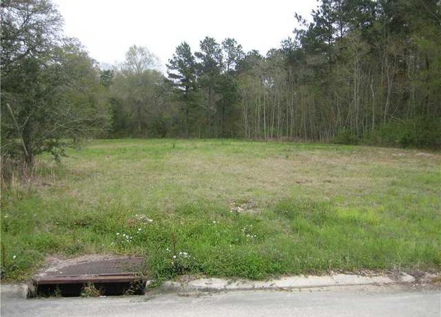Property at 129 Robin Hood Blvd, Hammond, LA 70403