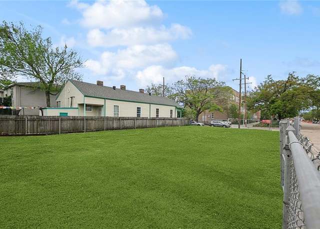 Property at 8539 Green St, New Orleans, LA 70118