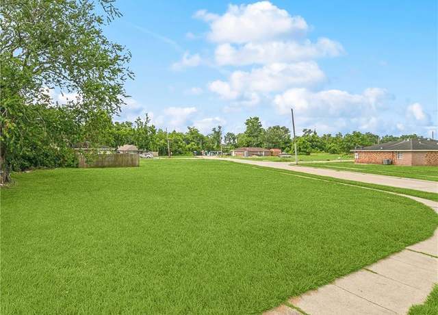Property at 2801-03 Daniel Dr, Violet, LA 70092