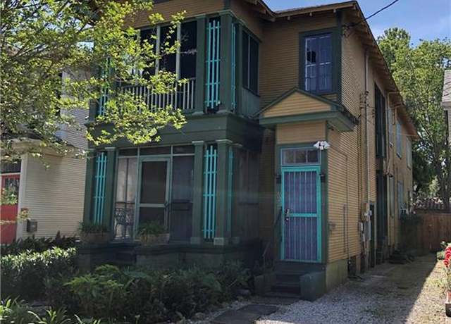 Property at 8226 28 Panola St, New Orleans, LA 70118, 4 beds, 2 baths