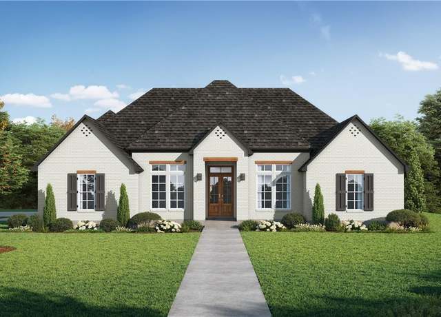 Property at 7220 The Woods Ave, Abita Springs, LA 70435, 4 beds, 3 baths