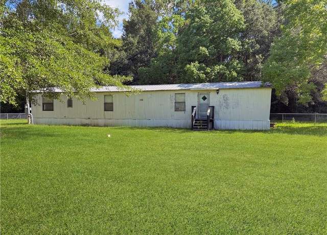 Property at 35333 Rose St, Slidell, LA 70460, 2 beds, 2 baths