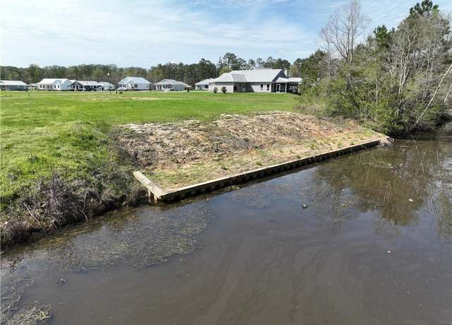 Property at 17230 Tchula Dr, Springfield, LA 70462
