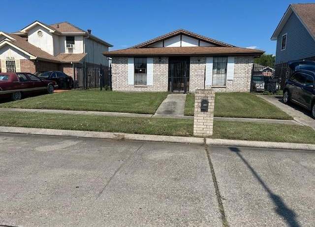 Property at 7853 Briarwood Dr, New Orleans, LA 70128, 3 beds, 2 baths