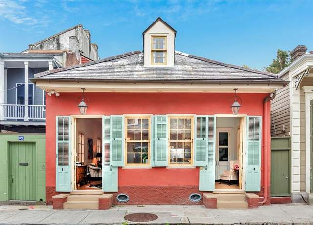 Property at 626 Burgundy St, New Orleans, LA 70112, 3 beds, 2.5 baths