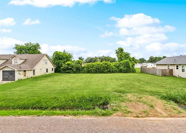 Property at 227 Barreca St, Norco, LA 70079