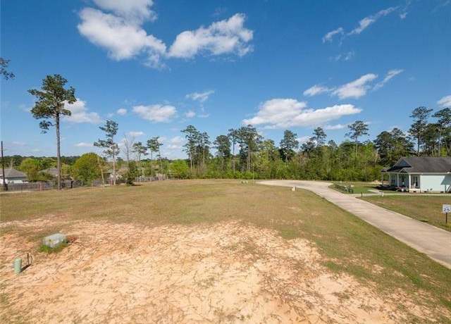 Property at 141 Taylor Dr, Pearl River, LA 70452