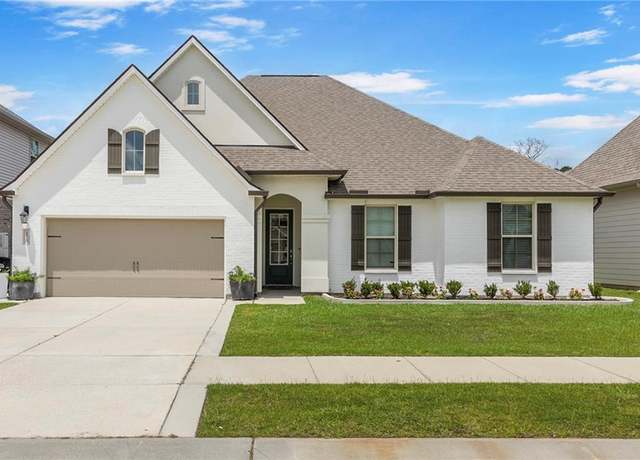 Property at 21212 White Wing Dove Dr, Covington, LA 70433, 4 beds, 2 baths