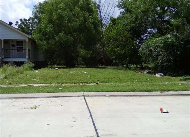 Property at 2018 Benton St, New Orleans, LA 70117