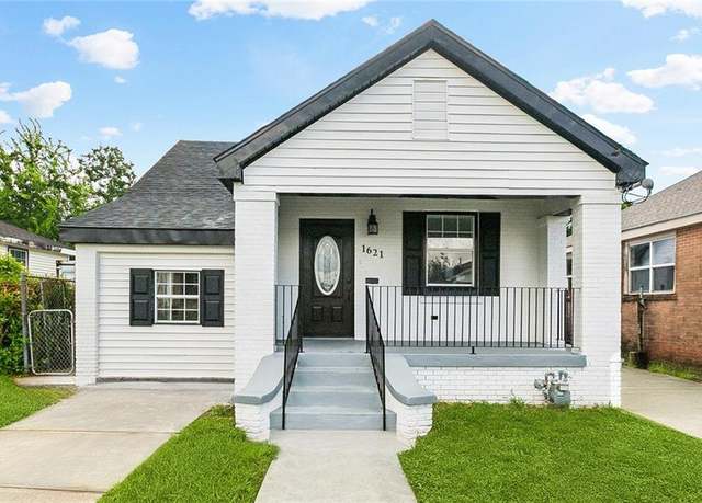 Property at 1621 Congress St, New Orleans, LA 70117, 3 beds, 2 baths