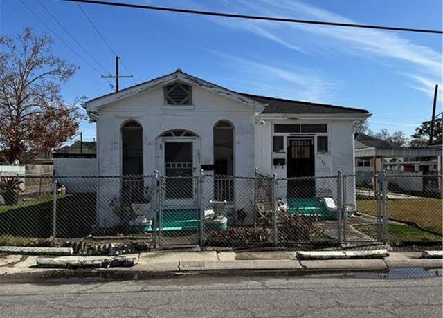 Property at 2933-2935 College Court Ct, New Orleans, LA 70125, 4 beds, 2 baths