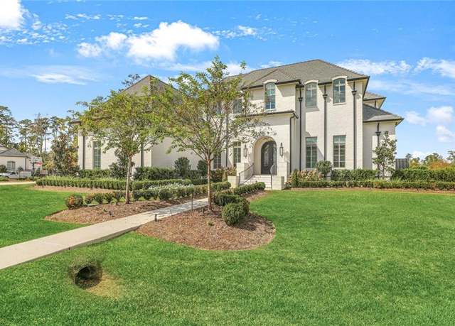 Property at 200 Oleander Ct, Mandeville, LA 70471, 5 beds, 6.5 baths