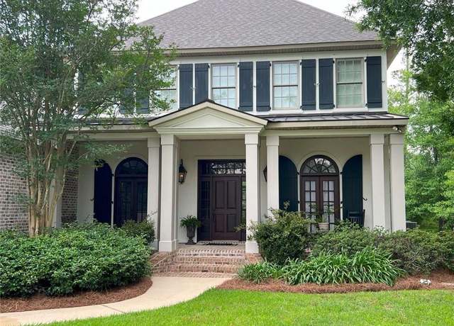 Property at 7 Spanish Moss Ct, Mandeville, LA 70471, 5 beds, 4.5 baths