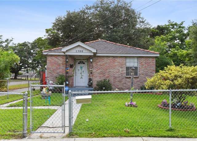 Property at 1500 Shirley Dr, New Orleans, LA 70114, 2 beds, 1 bath