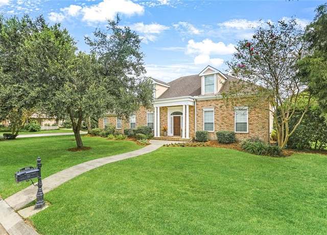 Property at 174 English Turn Dr, New Orleans, LA 70131, 3 beds, 3.5 baths
