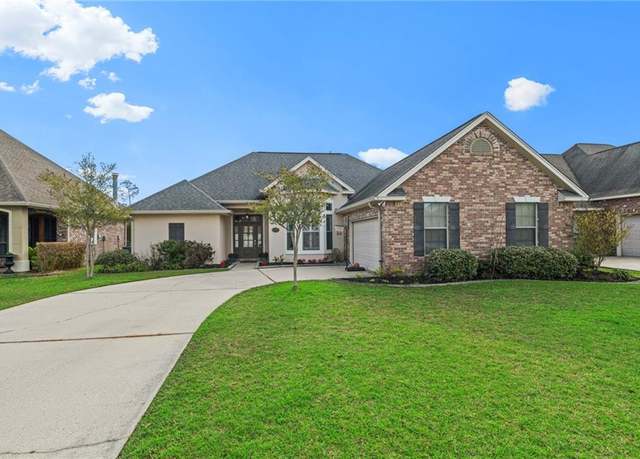 Property at 420 Kensington Blvd, Slidell, LA 70458, 3 beds, 2 baths