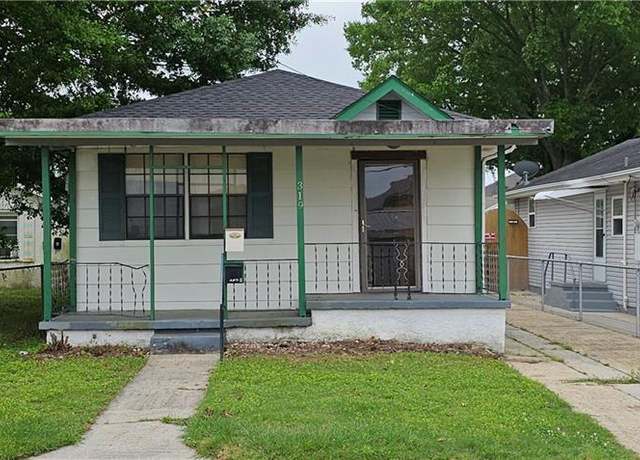 Property at 319 5th St, Westwego, LA 70094, 3 beds, 2 baths