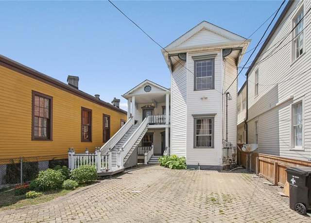 Property at 2831 .5 Constance St, New Orleans, LA 70115, 8 beds, 4 baths