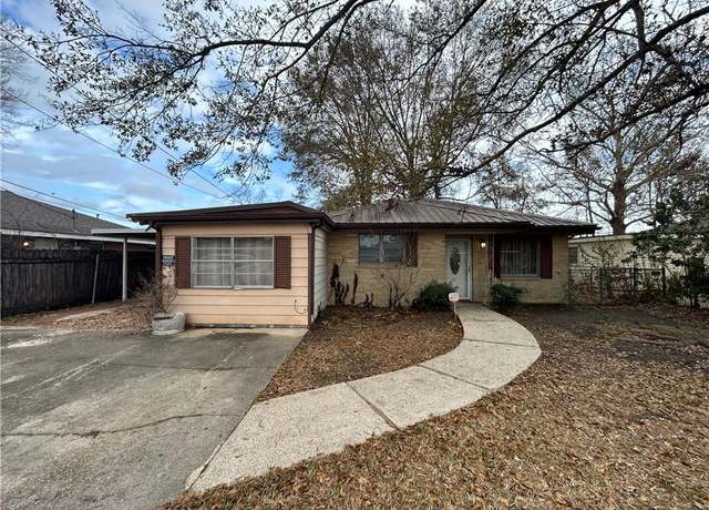 Property at 204 Magnolia Ave, La Place, LA 70068, 3 beds, 1 bath
