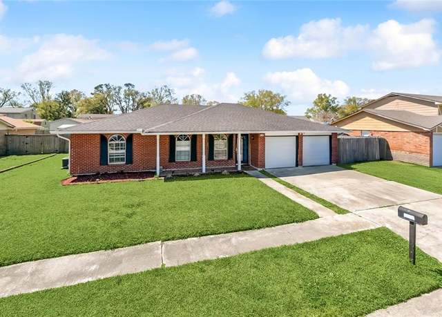 Property at 1705 Ellerslie Dr, La Place, LA 70068, 3 beds, 2 baths