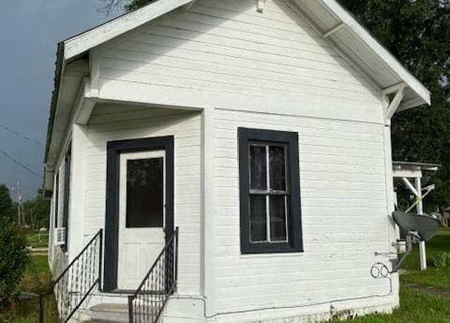 Property at 802 Seventh St, Kentwood, LA 70444, 2 beds, 1 bath