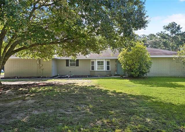Property at 57 Helen Dr, Madisonville, LA 70447, 4 beds, 3 baths