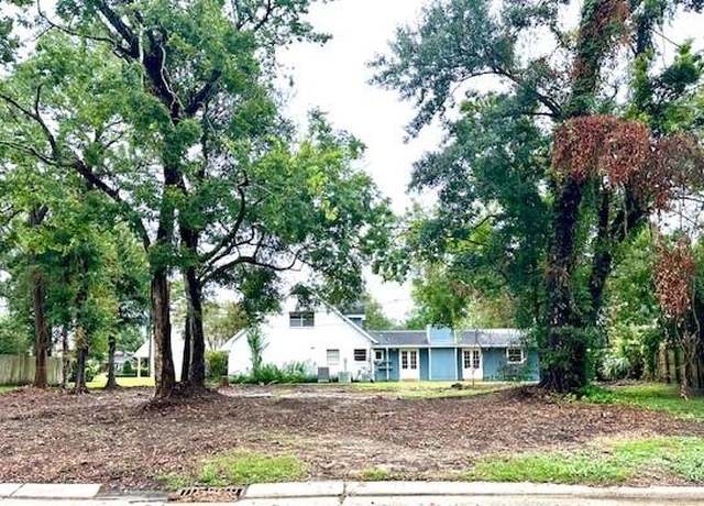 Property at 2 Whispering Oaks Dr, River Ridge, LA 70123