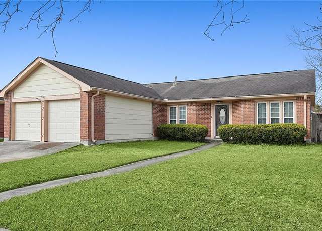 Property at 1504 Swan Ct, Gretna, LA 70056, 3 beds, 2 baths