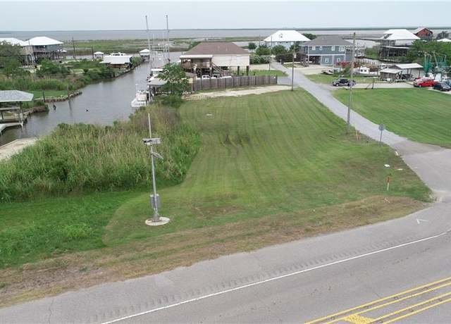 Property at 4571 Hessler St, New Orleans, LA 70129