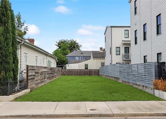 Property at 3423 Chartres St, New Orleans, LA 70117