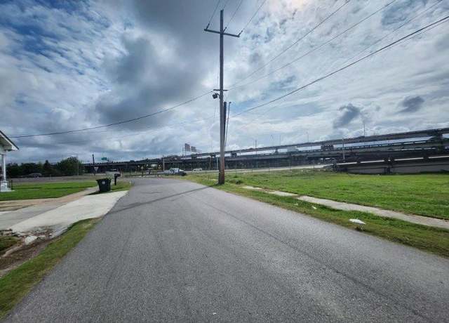 Property at 30269 Bay St, New Orleans, LA 70122