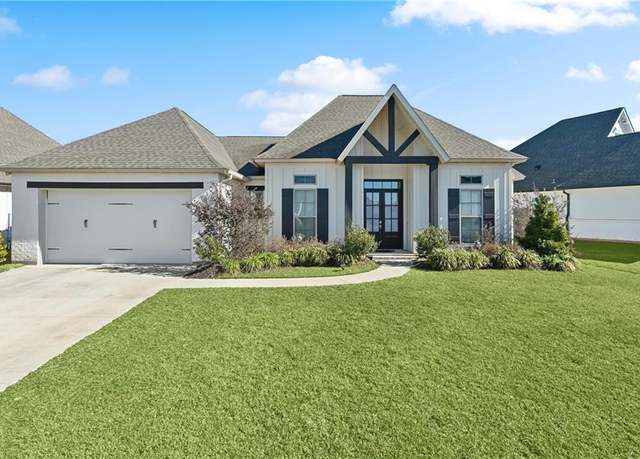 Property at 8084 Bedico Trail Ln, Madisonville, LA 70447, 4 beds, 2 baths