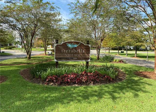 Property at 617 Melrose Ave, Covington, LA 70433