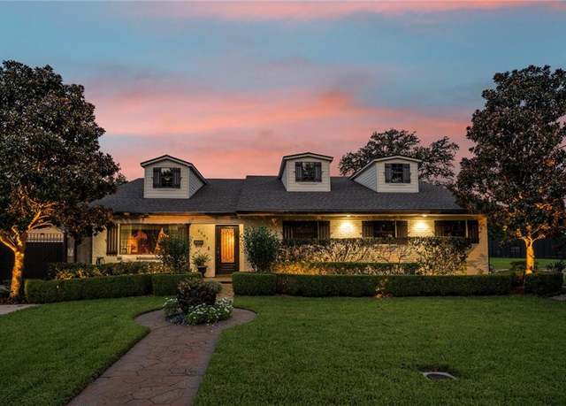 Property at 5201 Bancroft Dr, New Orleans, LA 70122, 4 beds, 3.5 baths